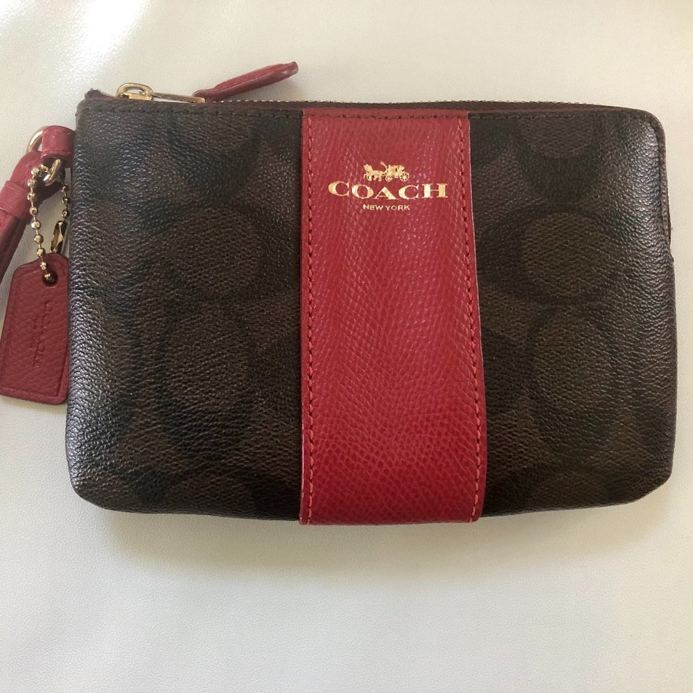 Coach Wristlet-Excellent Condition - Picture 2 of 6